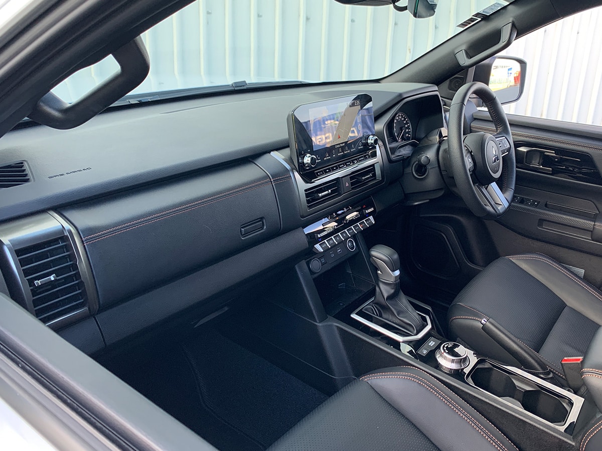2026 Mitsubishi Triton GSR 4WD