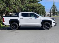 2026 Mitsubishi Triton GSR 4WD