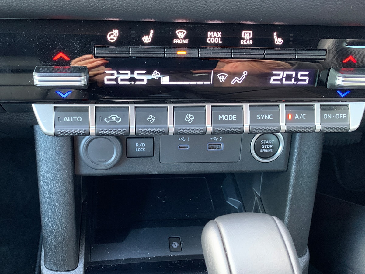 2026 Mitsubishi Triton GSR 4WD