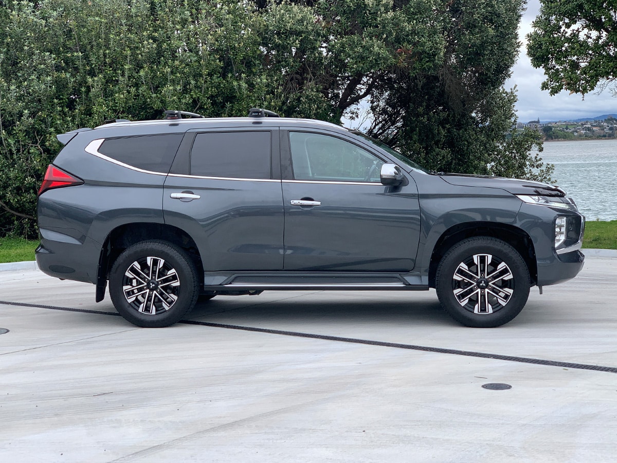 2020 Mitsubishi Pajero Sport VRX 2.4L Diesel 4WD 7 Seater