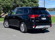 2021 Mitsubishi Outlander VRX PHEV 4WD